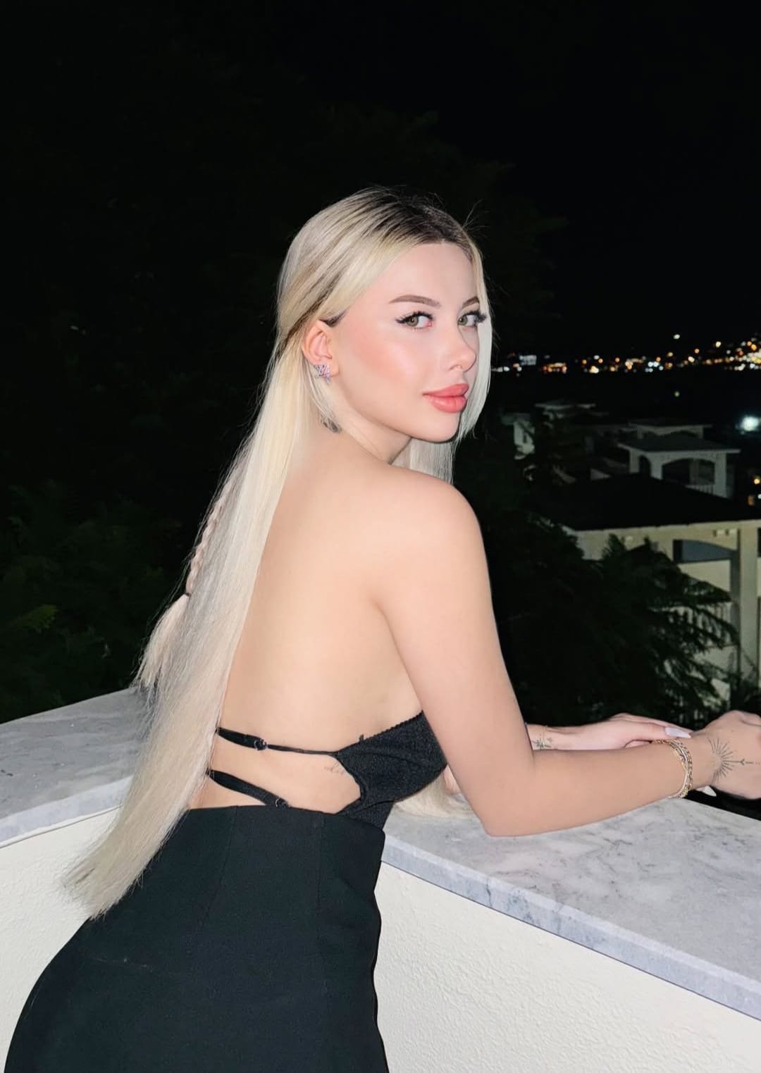 Gebze Güçlü Partner Bayan Escort Aysel Gebze Güçlü Partner Bayan Escort Aysel